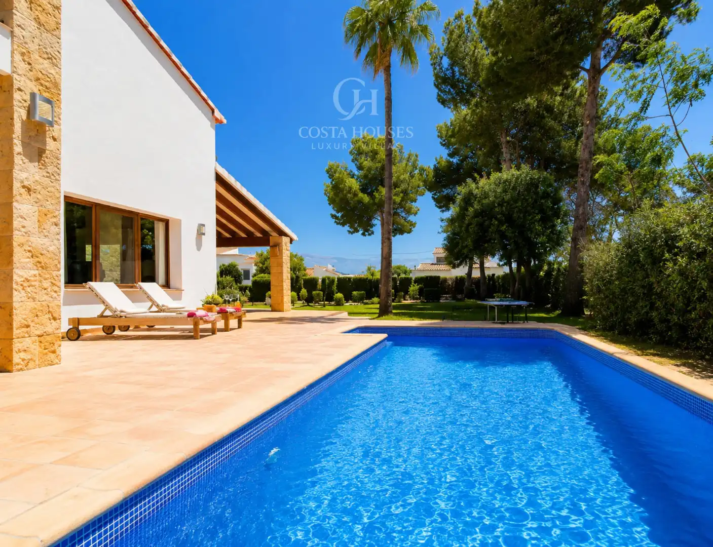 Vista exterior de Casa o xalet en venda en Jávea / Xàbia amb Calefacció, Jardí privat i Terrassa