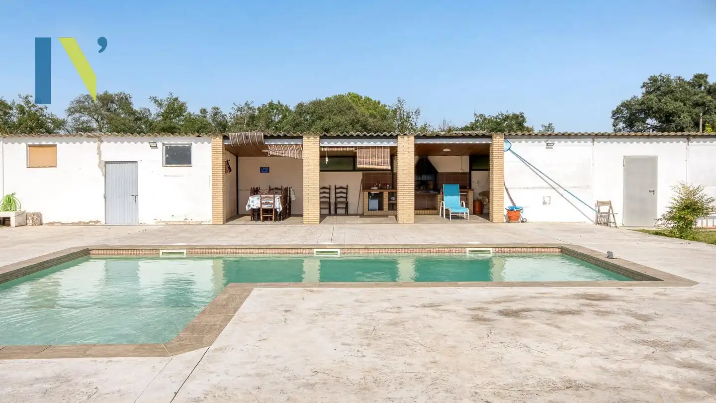 Piscina de Finca rústica en venta en Sant Gregori