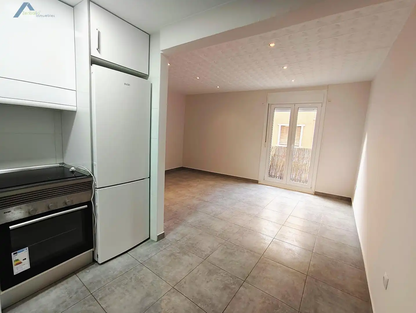 Flat with terrace for sale in Casco Histórico, imagen 2