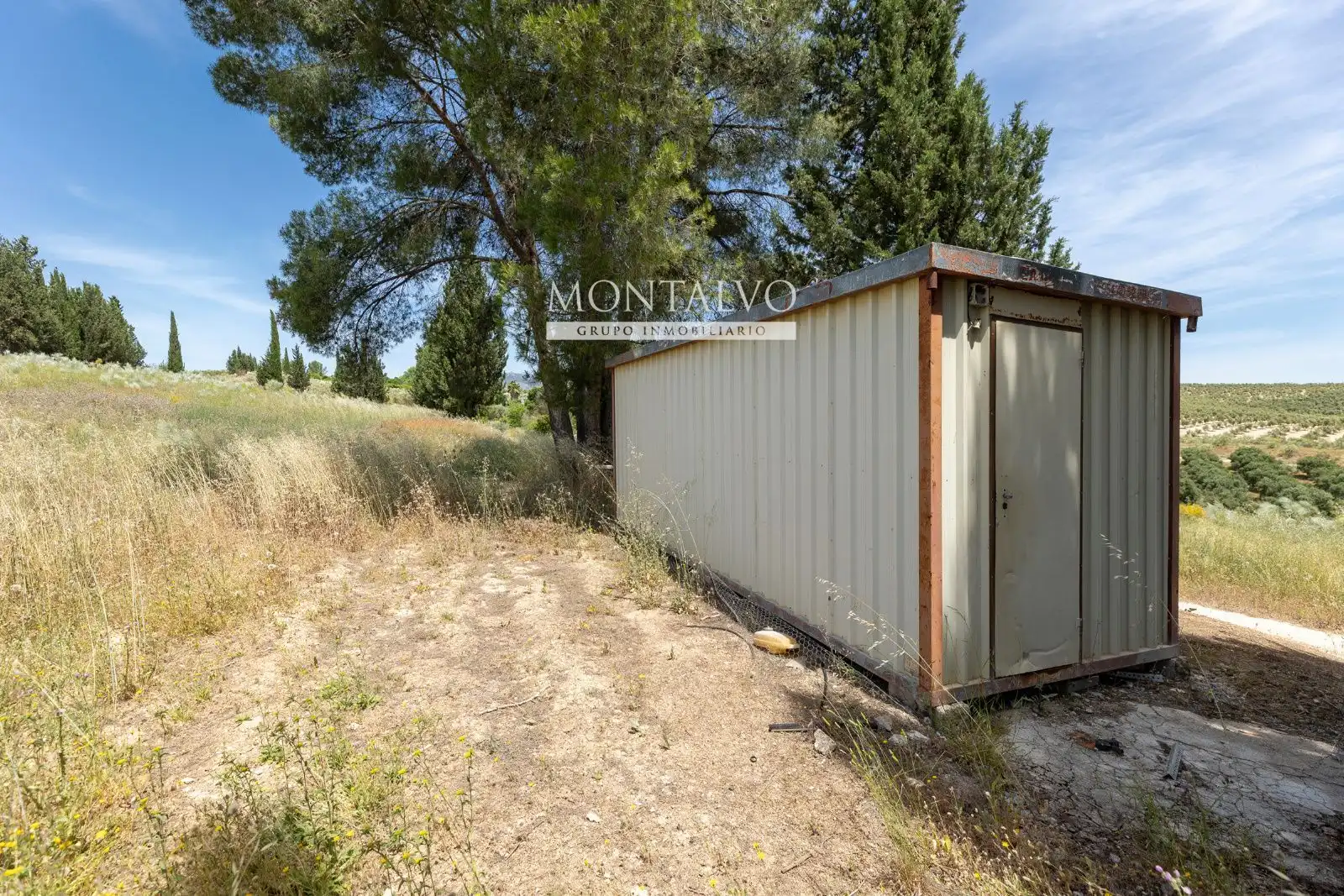Land for sale in Pinos Puente