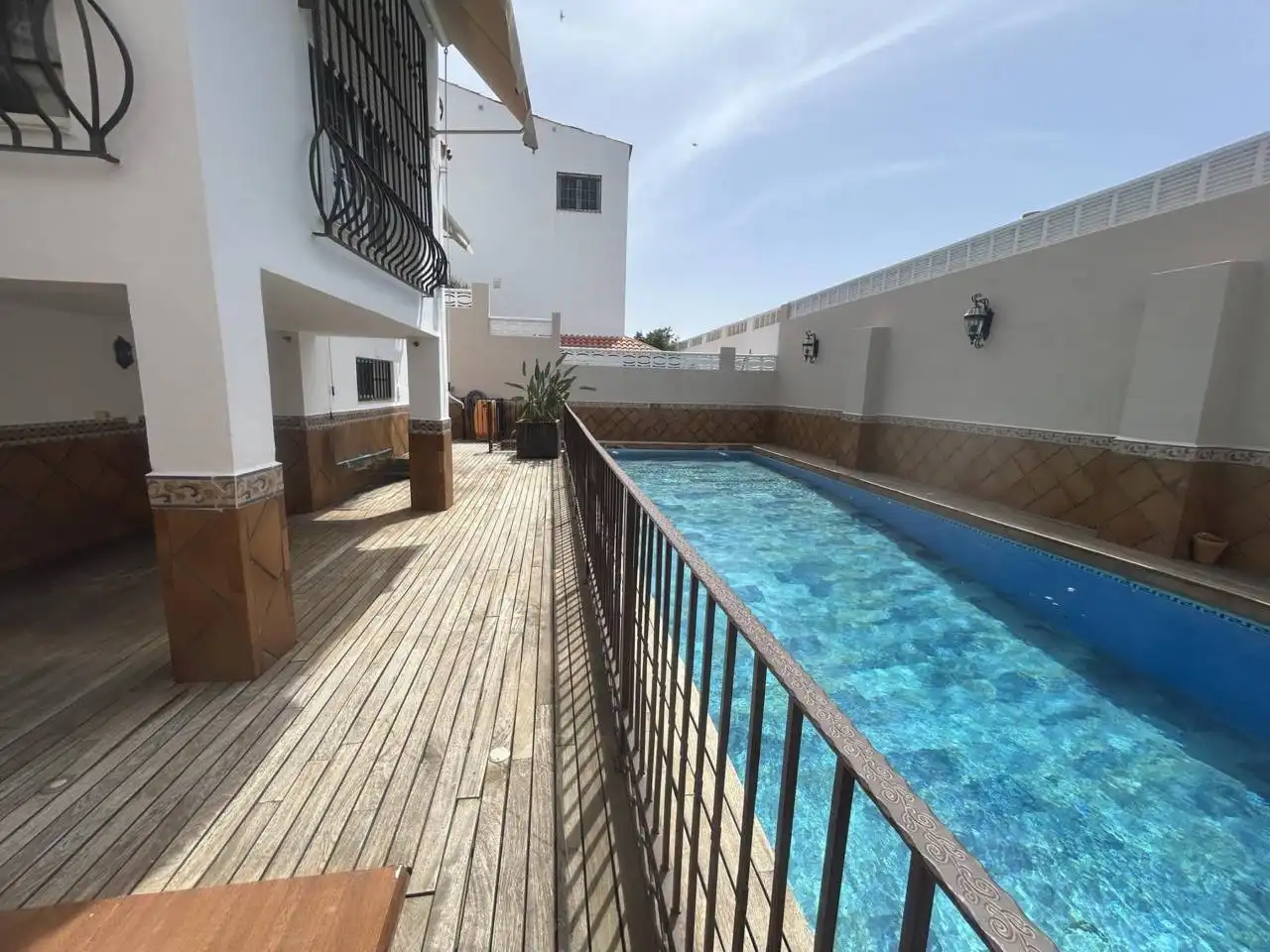Swimming pool of Houses for sale in Roquetas de Mar  with Air Conditioner, Private garden and Terrace