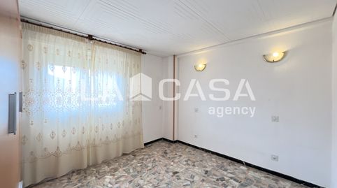 Foto 4 de Piso en venta en Avinguda del Marquès de Sant Morí, Llefià, Badalona