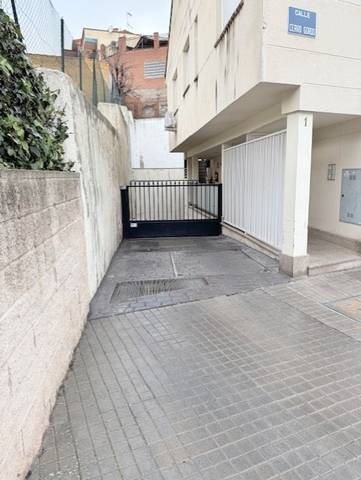 Garaje en Alquiler en Calle Vaciabotas, 17 en Villalbilla pueblo