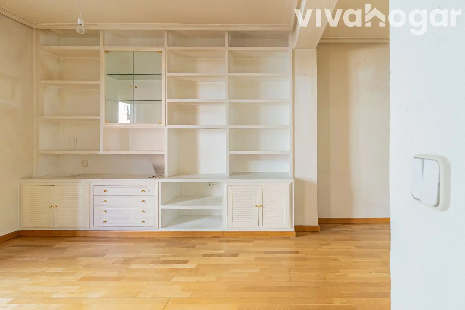 Living room of Flat for sale in Madrid  with Air Conditioner, Heating and Terrace