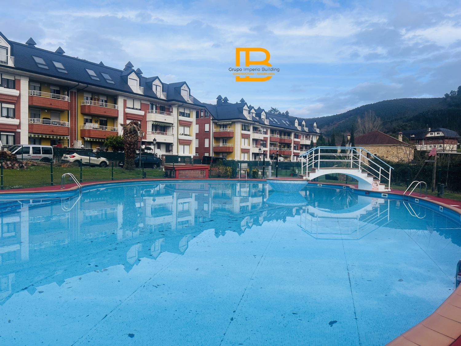 Piscina de Pis en venda en Limpias amb Calefacció i Terrassa