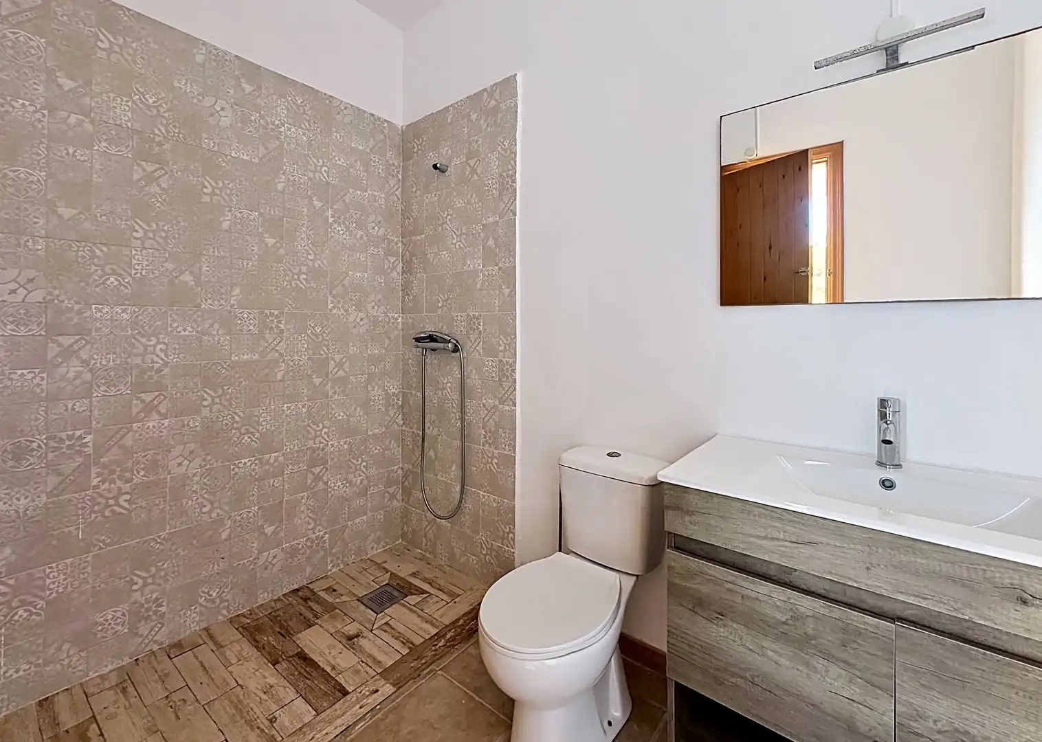 Badezimmer von Haus oder Chalet zum Verkauf in El Vendrell mit Heizung, Terrasse und Schwimmbad