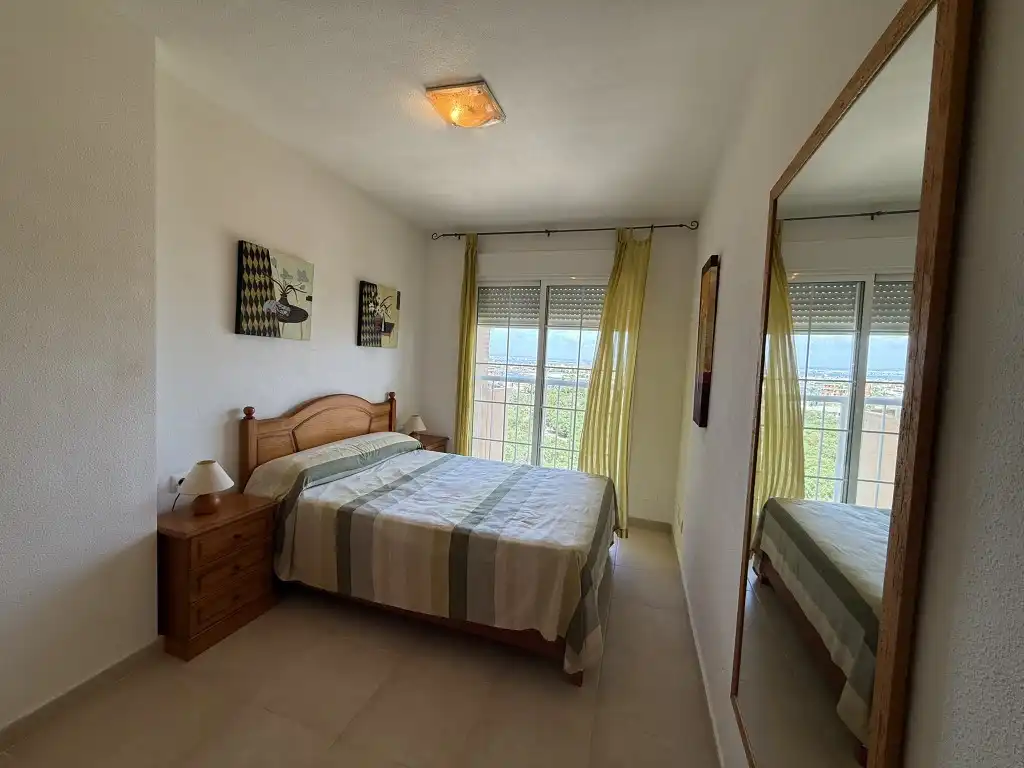Habitación de Apartamento en venta en La Manga del Mar Menor con Piscina