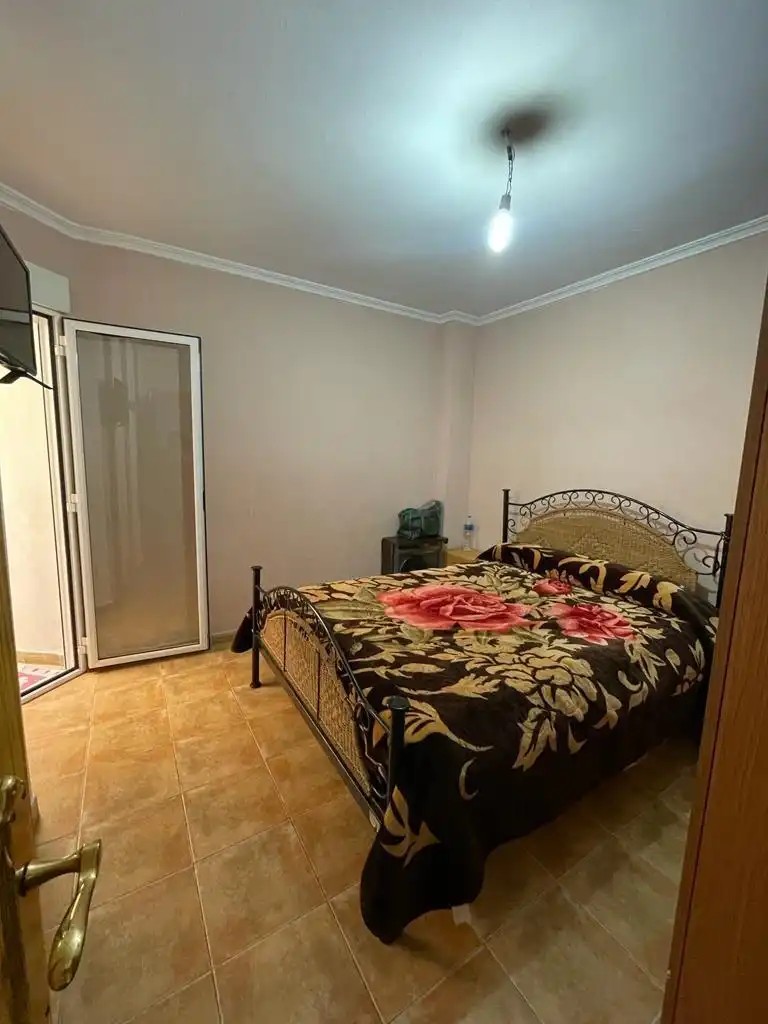 Habitación de Planta baja en venta en El Pinós / Pinoso con Jardín privado y Amueblado