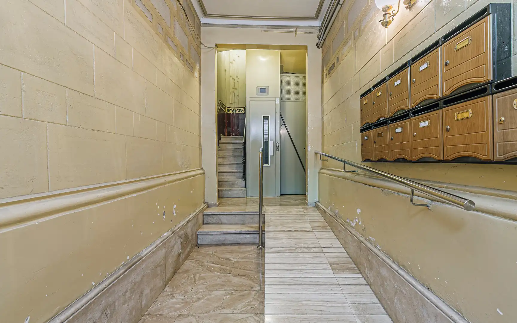 Piso con terraza en venta en Riera de Sant Miquel, imagen 35