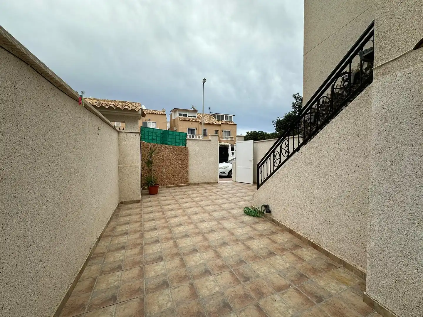 Vista exterior de Pis de lloguer en Torrevieja amb Aire condicionat, Calefacció i Terrassa