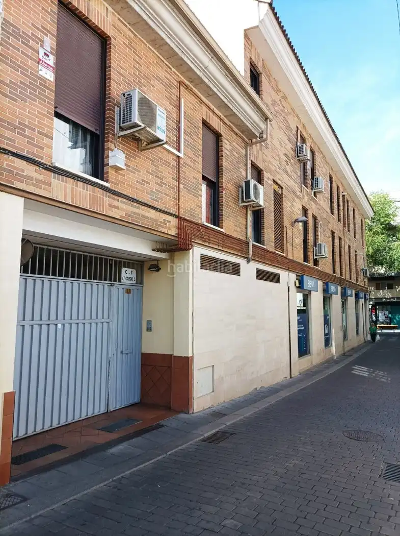 Motorradstellplatz zur Miete in Calle Estrella de Elola 14, imagen 4