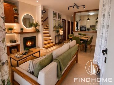 Reihenhaus mit Balkon zum Verkauf in Carrer PUIGMAL F1