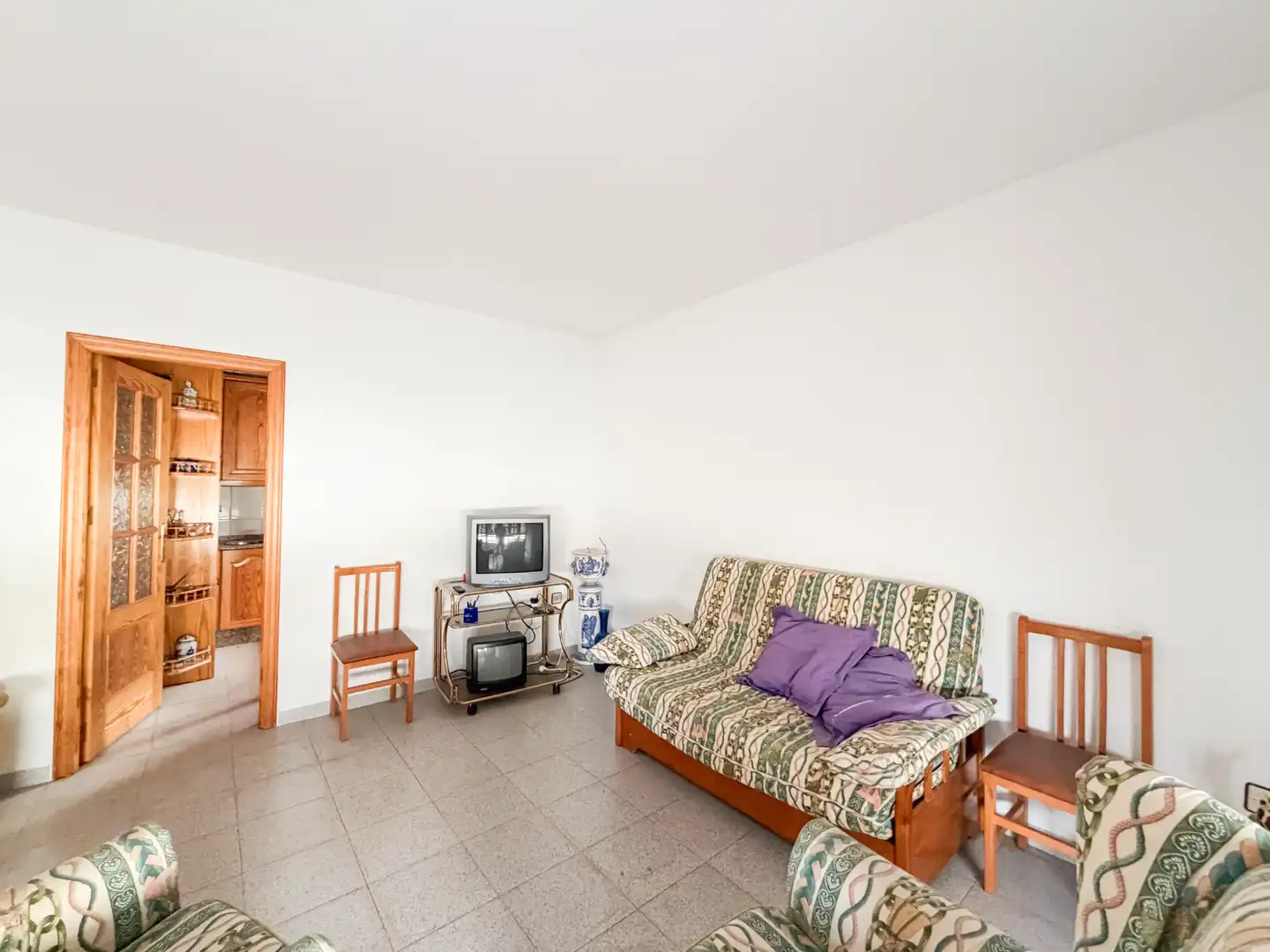 Sala d'estar de Pis en venda en Baza amb Terrassa, Moblat i Forn