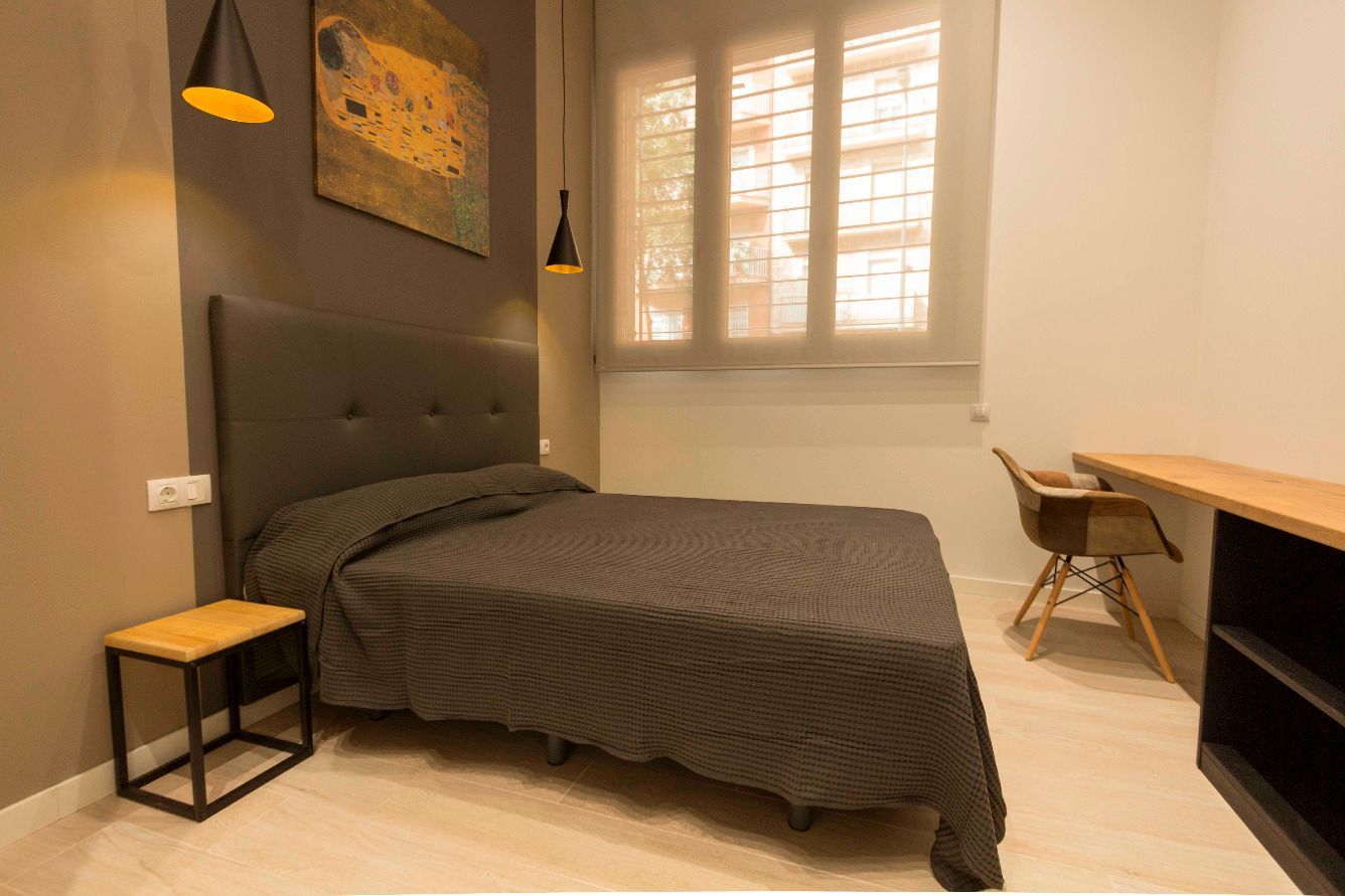 Dormitori de Apartament de lloguer en  Barcelona Capital amb Aire condicionat, Calefacció i Parquet
