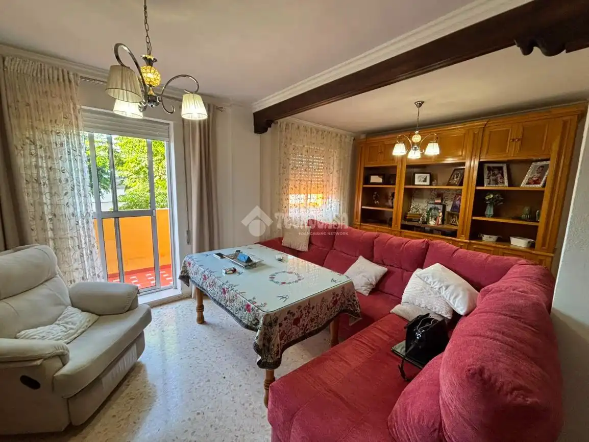 Sala de estar de Casa adosada en venta en Écija