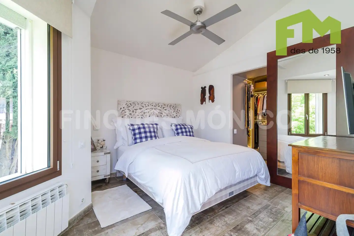 Habitación de Casa o chalet en venta en El Masnou con Aire acondicionado, Calefacción y Jardín privado