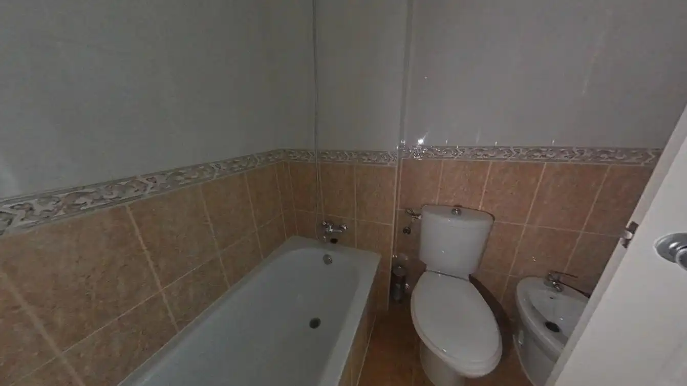 Bany de Pis en venda en Estepona amb Piscina