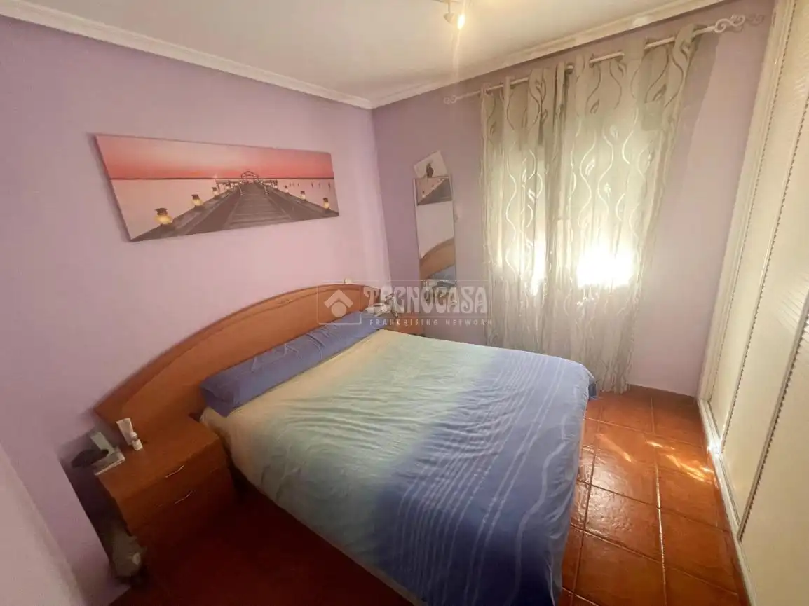 Schlafzimmer von Wohnung zum Verkauf in Madrid mit Klimaanlage, Heizung und Terrasse