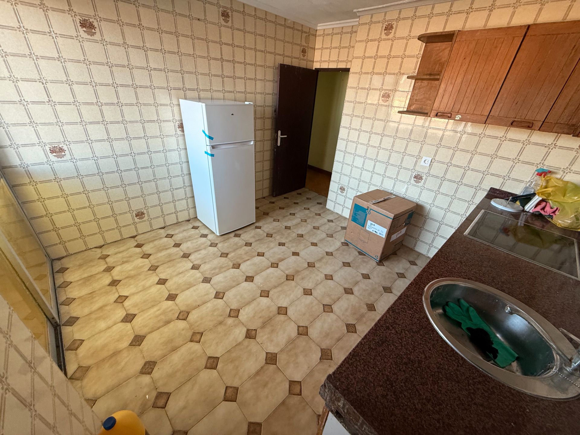 Kitchen of Flat for sale in Avilés  with Washing machine and Balcony