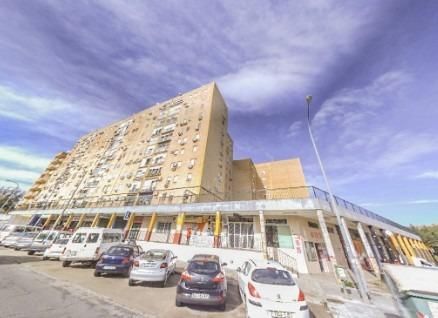 Vista exterior de Piso en venta en  Sevilla Capital con Terraza y Balcón