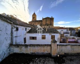 Vista exterior de Casa o xalet en venda en Loja amb Terrassa i Moblat