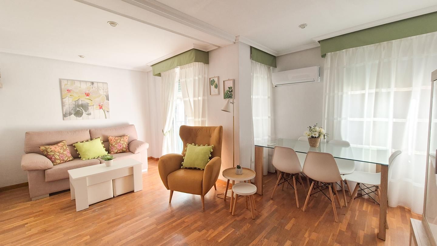 Flat to rent in Plaza Crevillente - Antiguos Juzgados - El Asilo