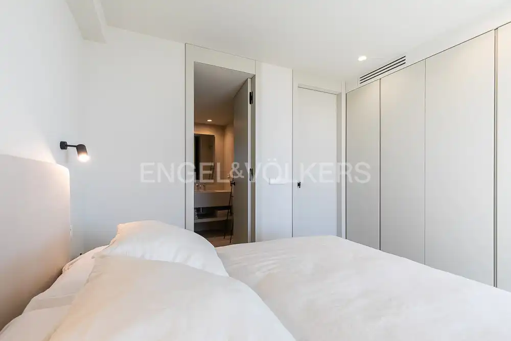 Bedroom of Attic for rent in Valencia  with Air Conditioner, Heating and Terrace