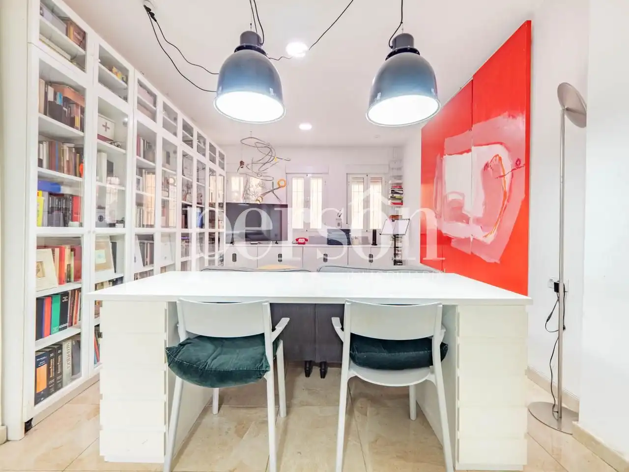 Planta baja en venta en Valencia con Aire acondicionado, Amueblado y Internet