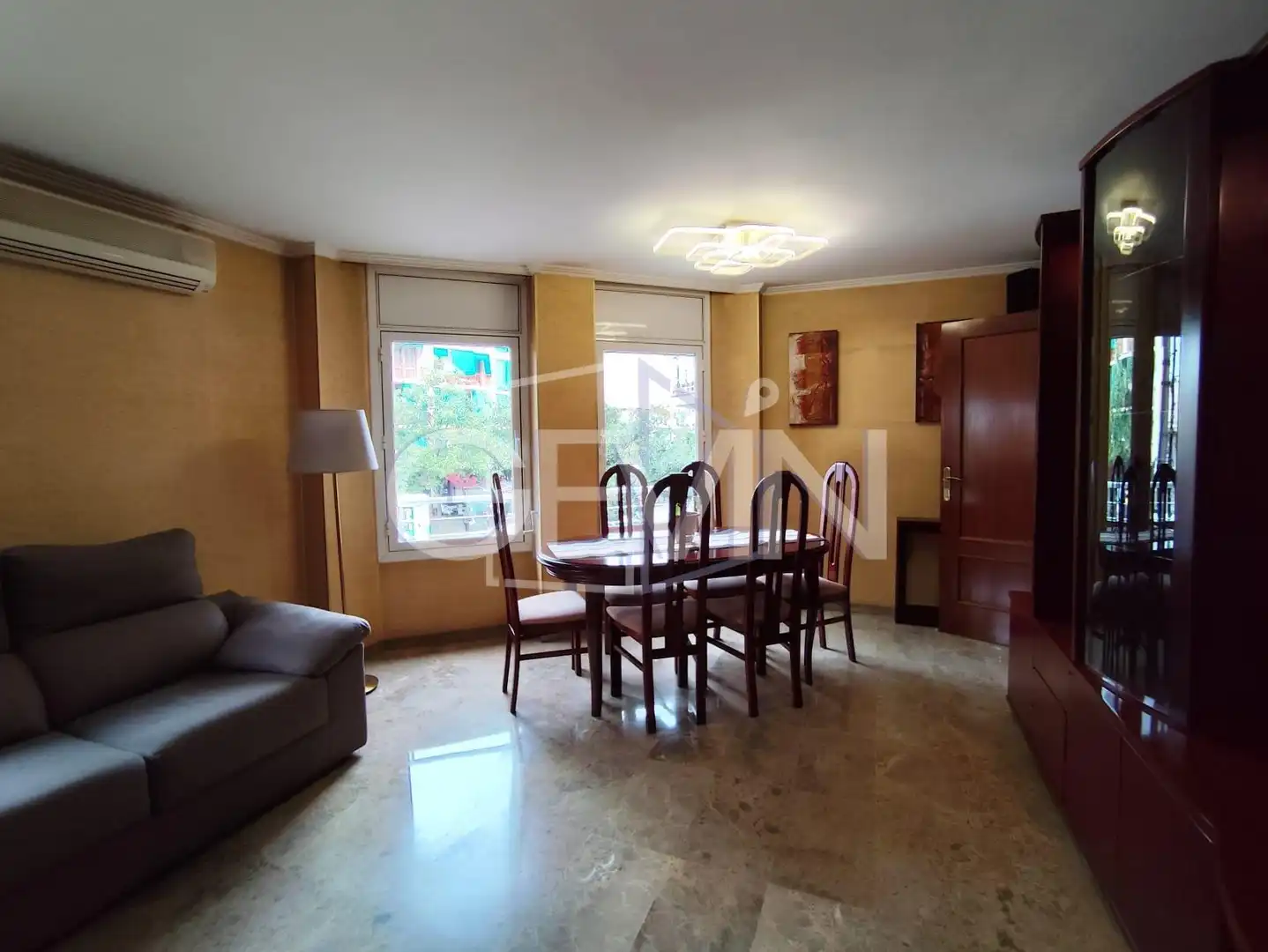 Comedor de Piso en venta en La Llagosta con Calefacción