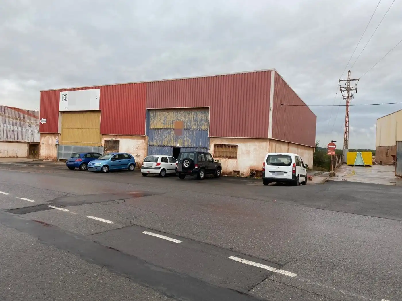 Nau industrial en venda a L'Alcora