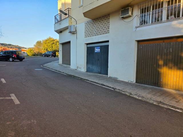 Garaje en Venta en Los Pinos - El Pilar