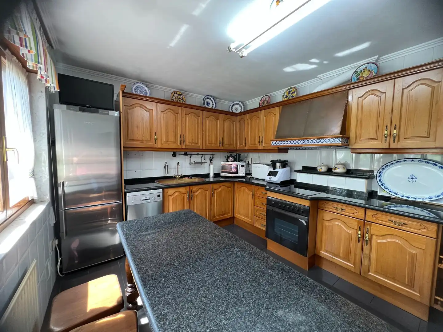 Cocina de Casa o chalet en venta en Cangas de Onís con Calefacción, Jardín privado y Amueblado