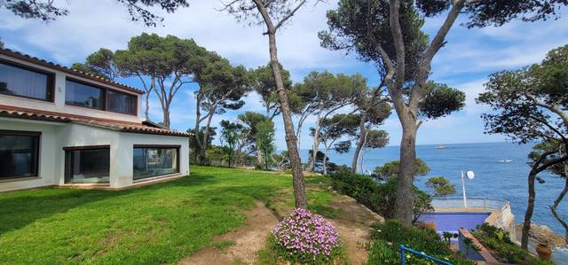 Casa-chalet en Venta en La Fosca - Cala Margarida