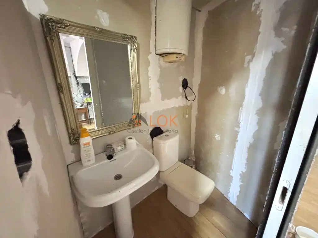 Bathroom of Houses for sale in El Borge  with Terrace and Swimming Pool
