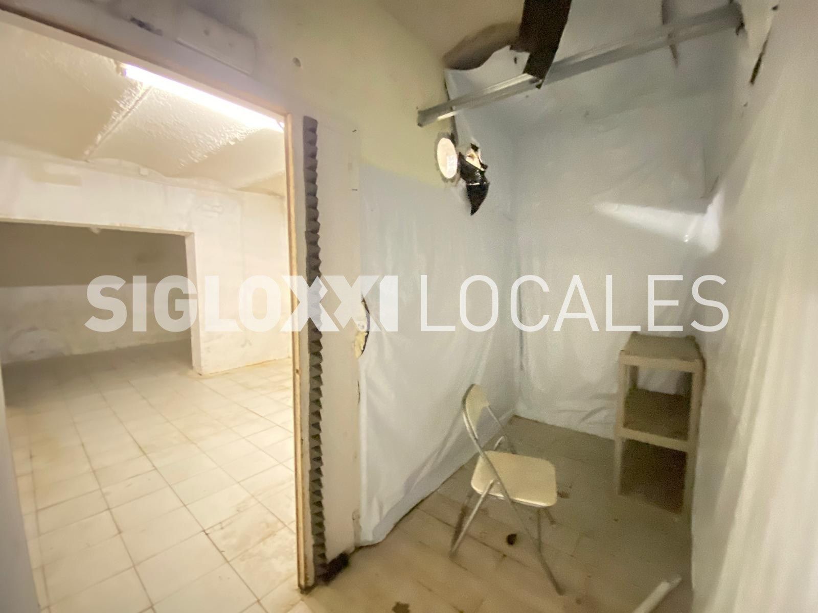 Premises for sale in  Barcelona Capital