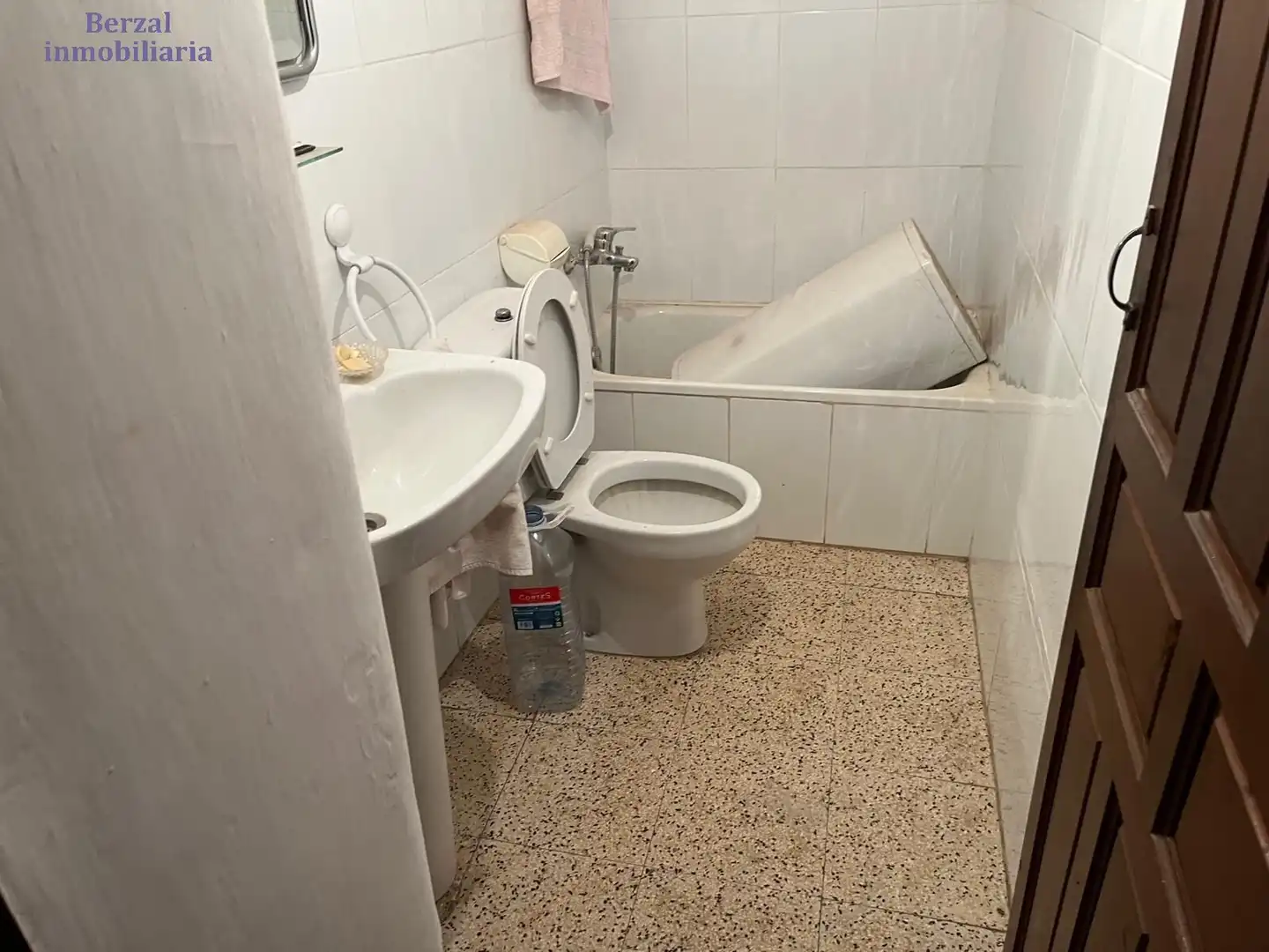 Bany de Casa o xalet en venda en Santa Engracia del Jubera
