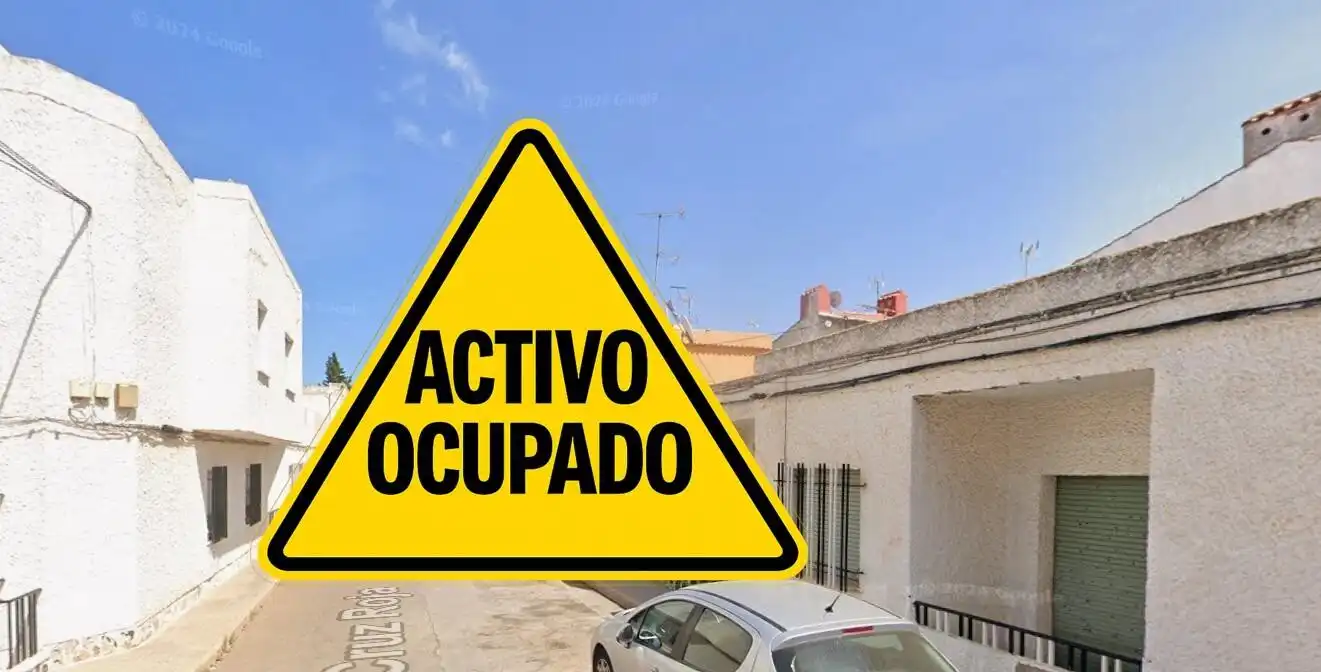 Haus zum Verkauf in CASTELAR - EL ALGAR
