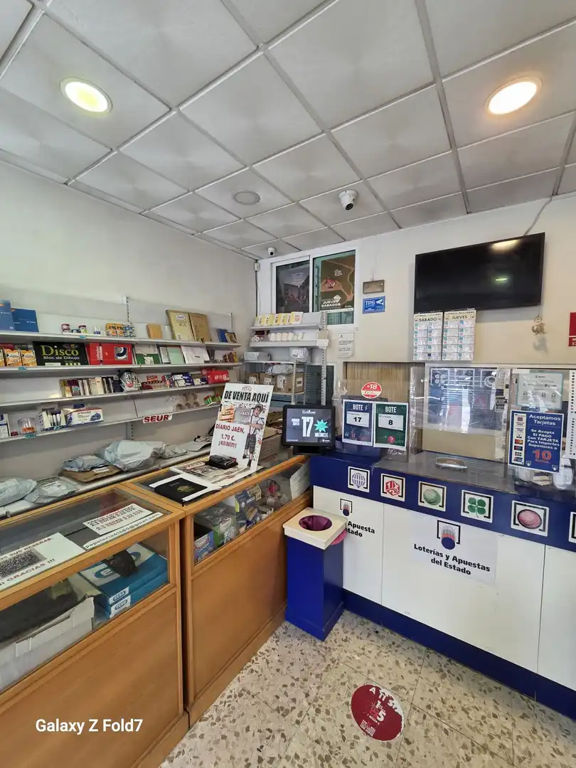 Local en venda en Jaén amb Aire condicionat