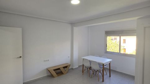 Foto 2 de Piso de alquiler en Carrer de Fontanars Dels Alforins, 31, Sant Rafael, Ontinyent