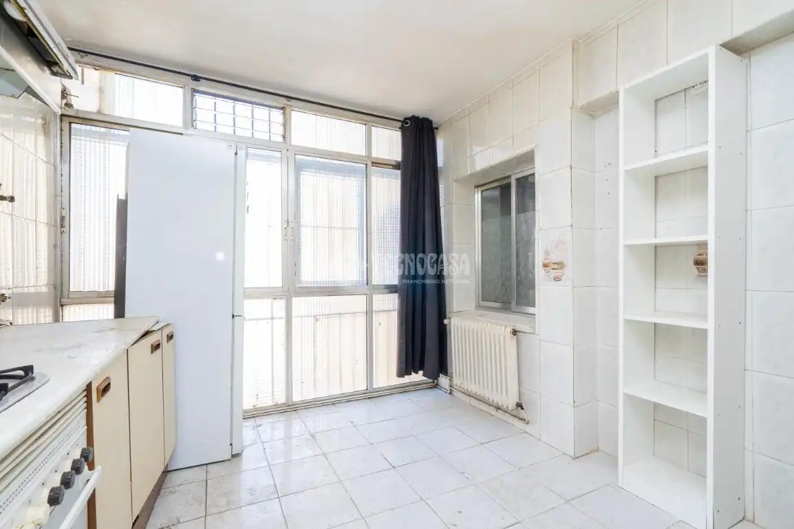 Küche von Wohnung zum Verkauf in Madrid mit Heizung und Terrasse