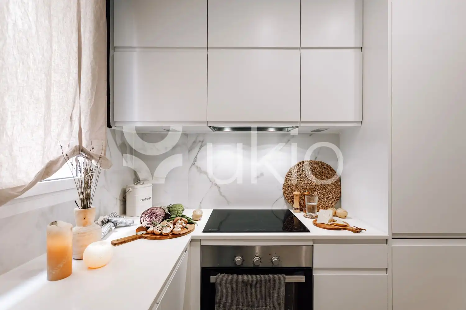 Cocina de Apartamento de alquiler en Barcelona con Aire acondicionado, Calefacción y Amueblado