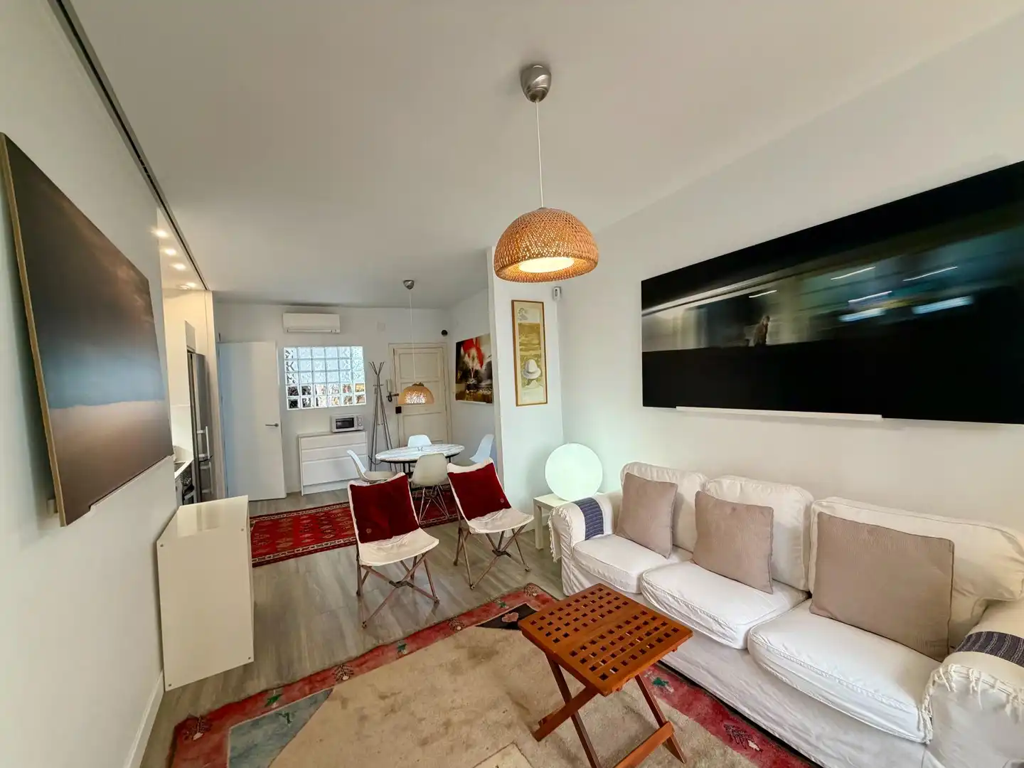 Living room of Flat for rent in  Palma de Mallorca  with Air Conditioner, Heating and Parquet flooring