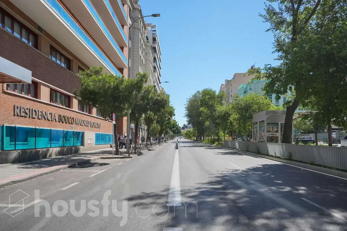 Pis en venda a Avenida Reina Victoria, Ciudad Universitaria