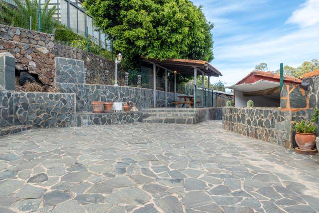 Casa-chalet en Venta en El Romero en Los Portales - Visvique