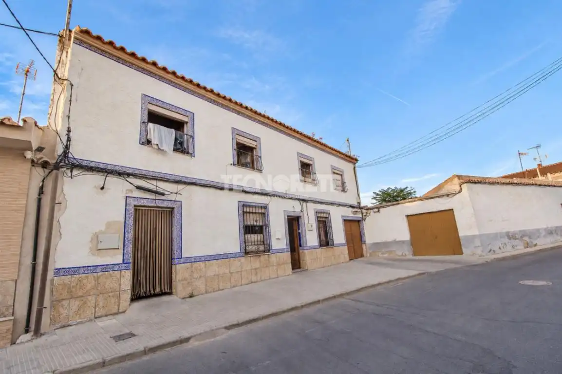 Haus zum Verkauf in Antonio Machado