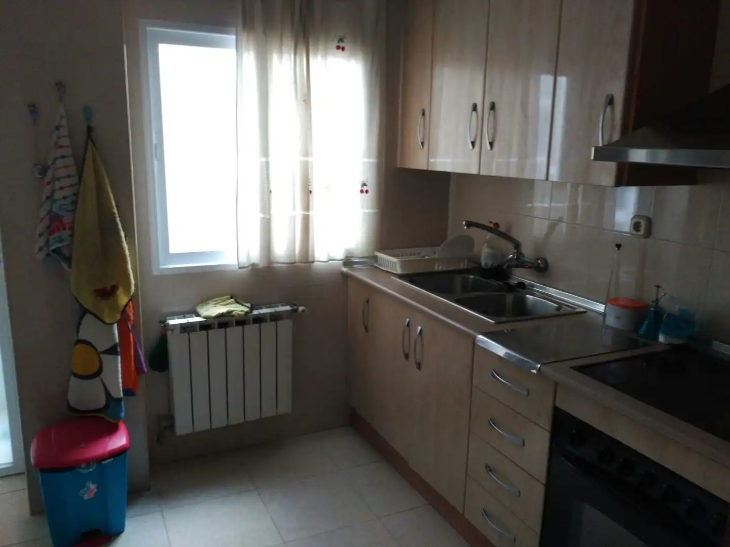 Küche von Wohnung zur untervermieten in Granada mit Heizung und Möbliert