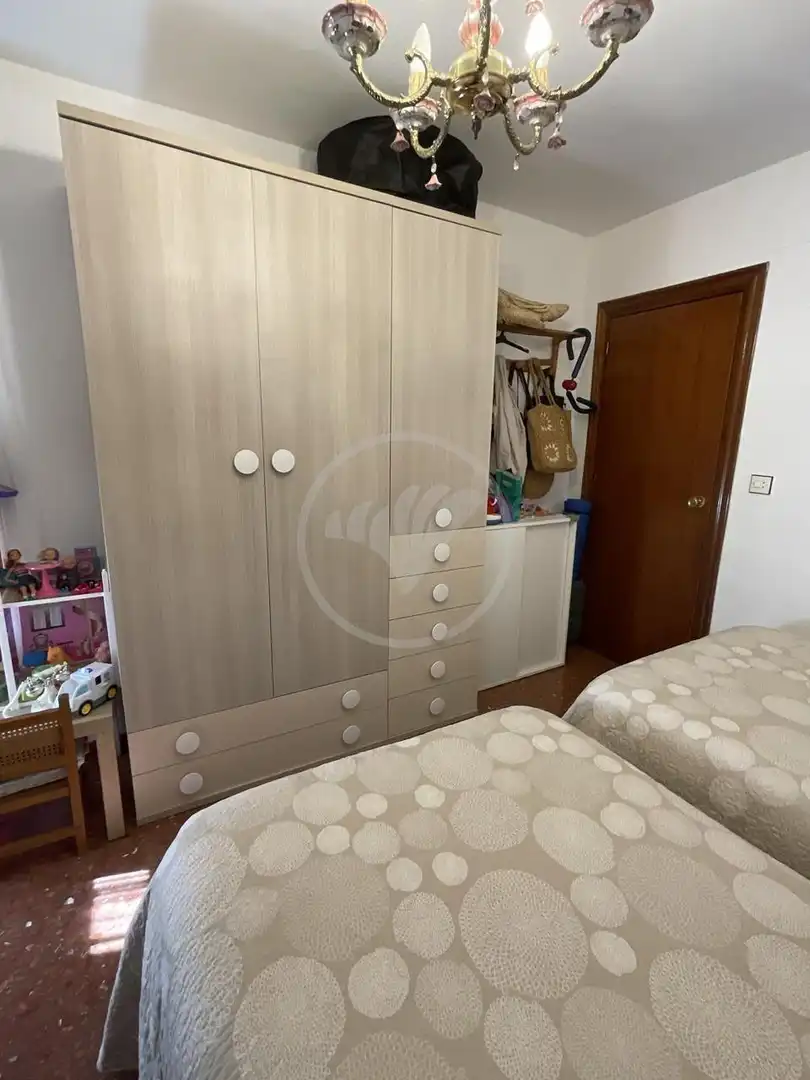 Habitación de Piso en venta en Linares con Aire acondicionado y Amueblado