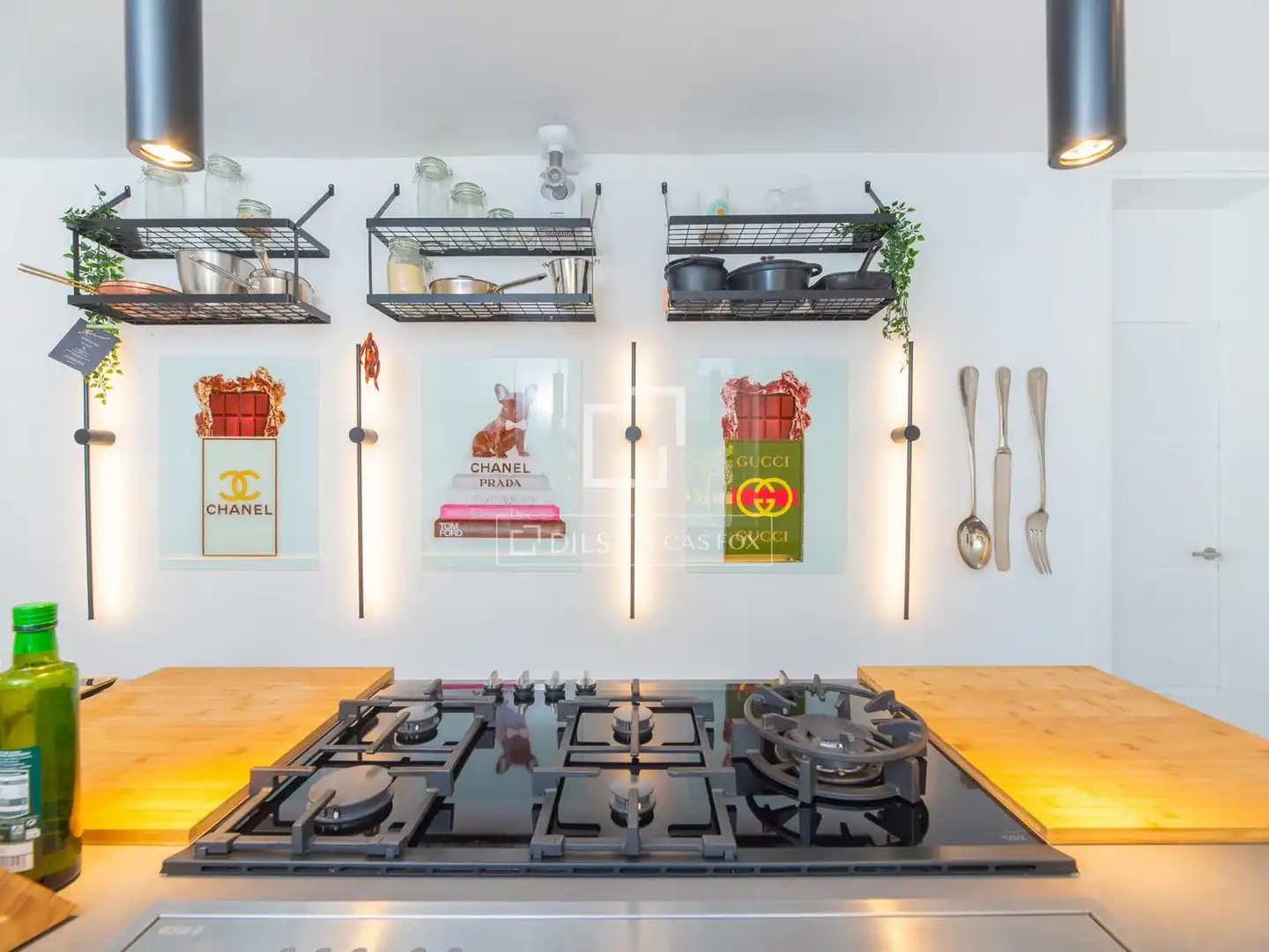 Kitchen of Houses for sale in Santa Eulària des Riu  with Air Conditioner, Heating and Terrace