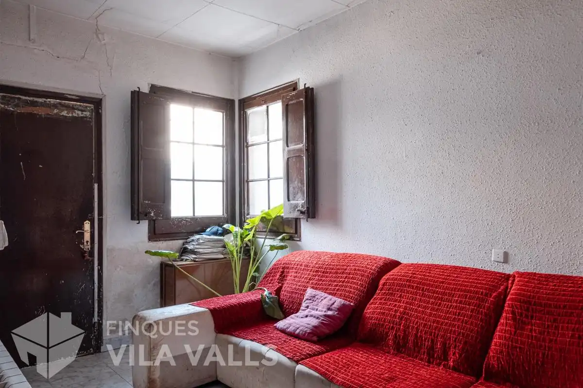 Sala d'estar de Casa o xalet en venda en Palau-solità i Plegamans amb Jardí privat