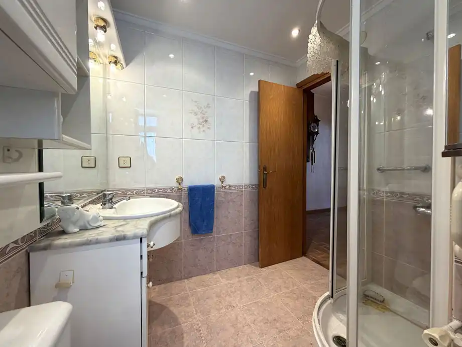 Bathroom of Flat for sale in Judimendi  